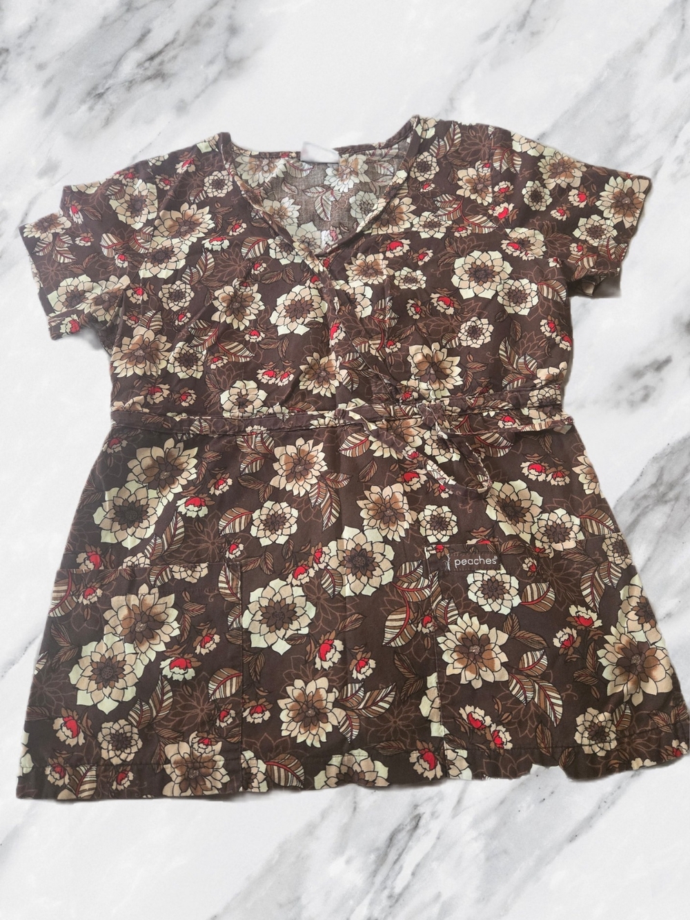 Peaches Floral Scrub Top in Brown and Cream With Pockets